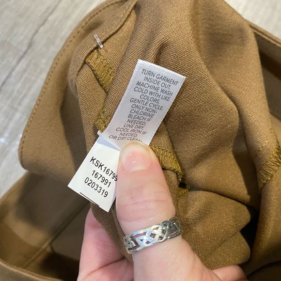 J. Jill Ponte Pencil Skirt Camel Turtle Shell Button Front Pockets, Size Medium - Picture 9 of 9